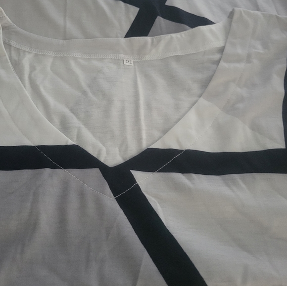 Plus Size Casual Tank Dress, Women's Plus Geometric Print V-neck Tank Dress - Picture 10 of 10